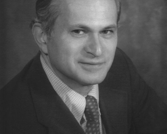 Gerard Balakian MD
